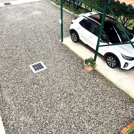 Ambroeus Apartmens Casa Spaziosa In Centro Paese Inzago Buitenkant foto